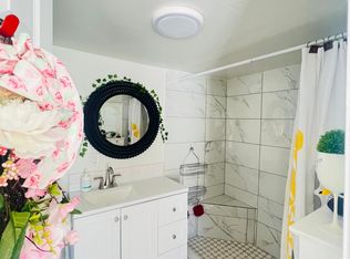 2471 Jefferson St #2, San Diego, CA 92110