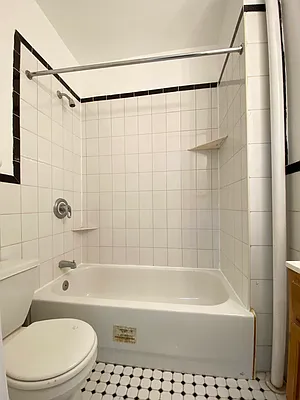 Rented by Compass | media 25