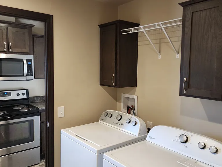 15 Grand Ave S #6 — Photo 14