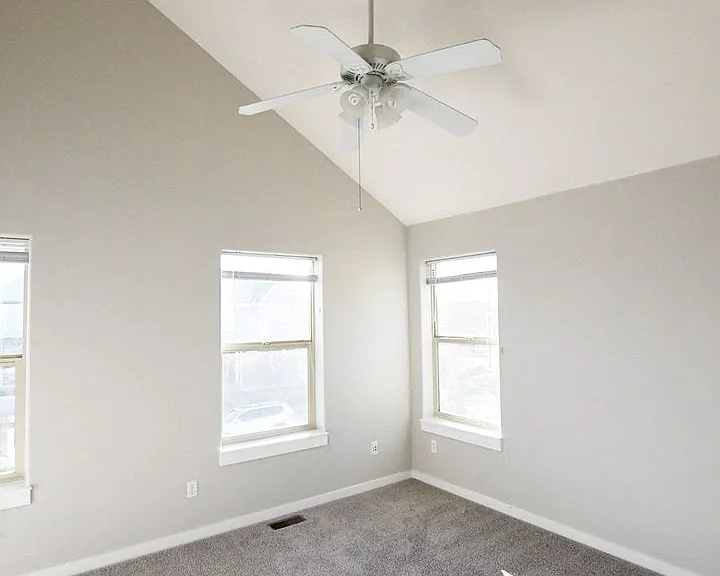 2657 Ulster St — Photo 10