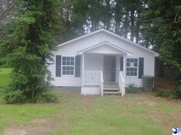 406 Stewart St, Dillon, SC 29536