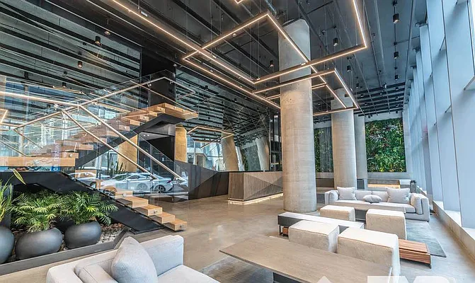 Rented by The KCI Group | media 43