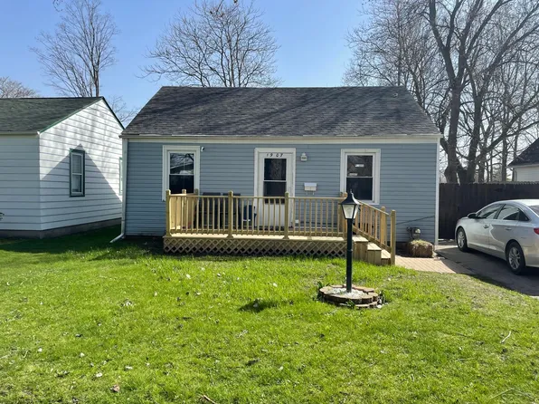 1907 Maine St, Saginaw, MI 48602