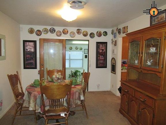 5th image of 833 E Llano Dr