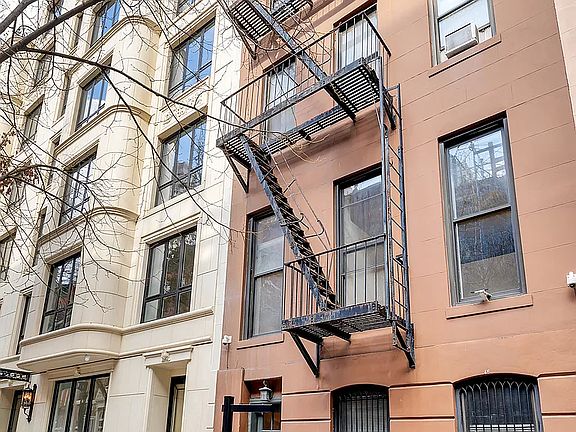 2nd image of 339 E 82nd St