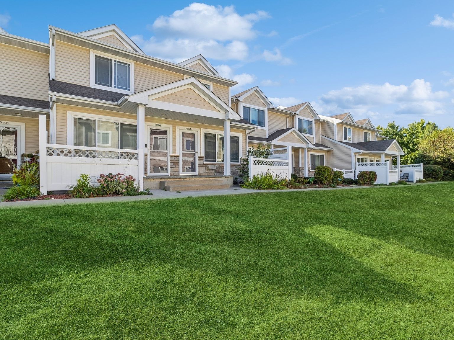 8601 Westown Pkwy UNIT 6102, West Des Moines, IA 50266 MLS 704034