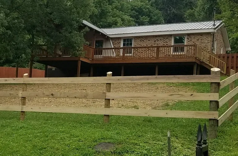 706 Tumbleweed Trl — Photo 1