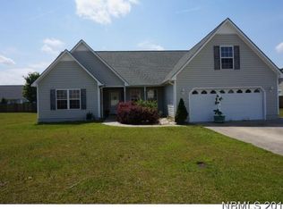 815 Fir Trl, Havelock, NC 28532