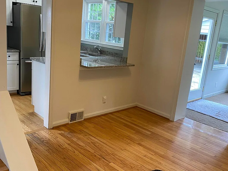 1356 S Bates St — Photo 22
