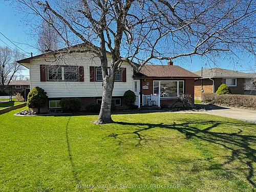 15 Collier Rd N Photo 1