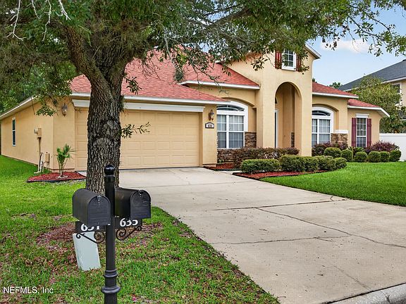 4th image of 635 WAKEVIEW Drive