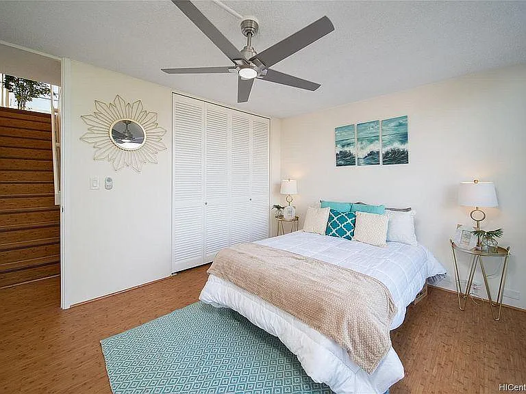 555 University Ave #603 — Photo 3