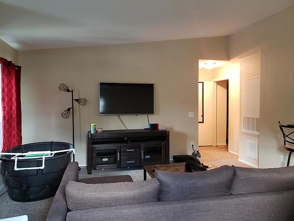 4th image of 10041 Eastern Lake Ave #203