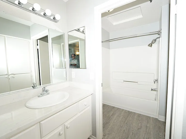 Quail Vista Apartments — Photo 10