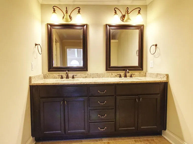 2220 Lenox Rd NE — Photo 17
