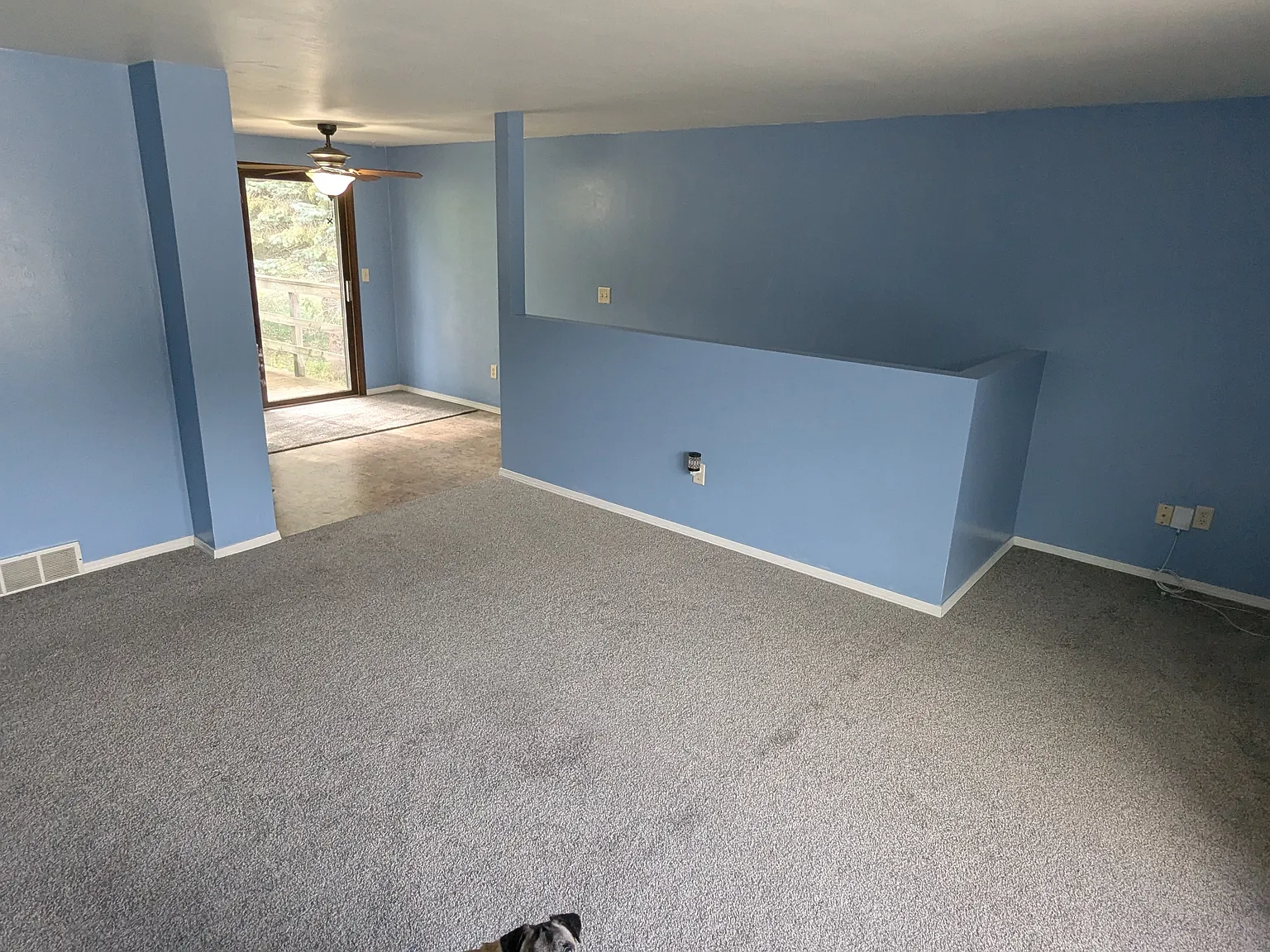 2 bed, 1.5 bath, 910 sqft, $1,400 — Photo 3