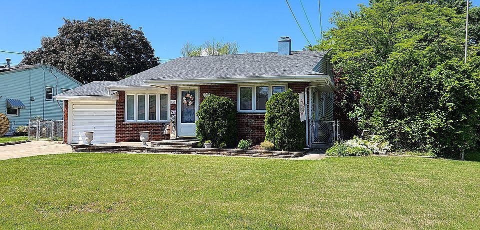2nd image of 247 Meyner Dr