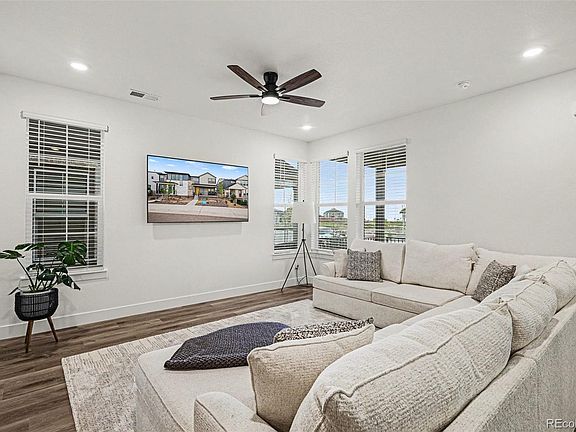 3rd image of 7186 Watercress Drive
