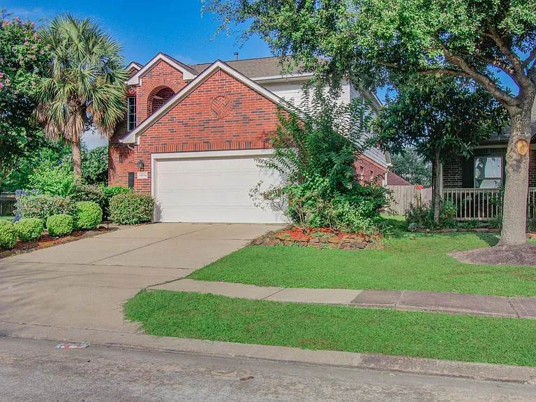 14034 Chelseahurst Ln — Photo 3