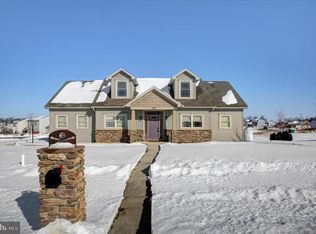 702 Southwood Dr, Shippensburg, PA 17257