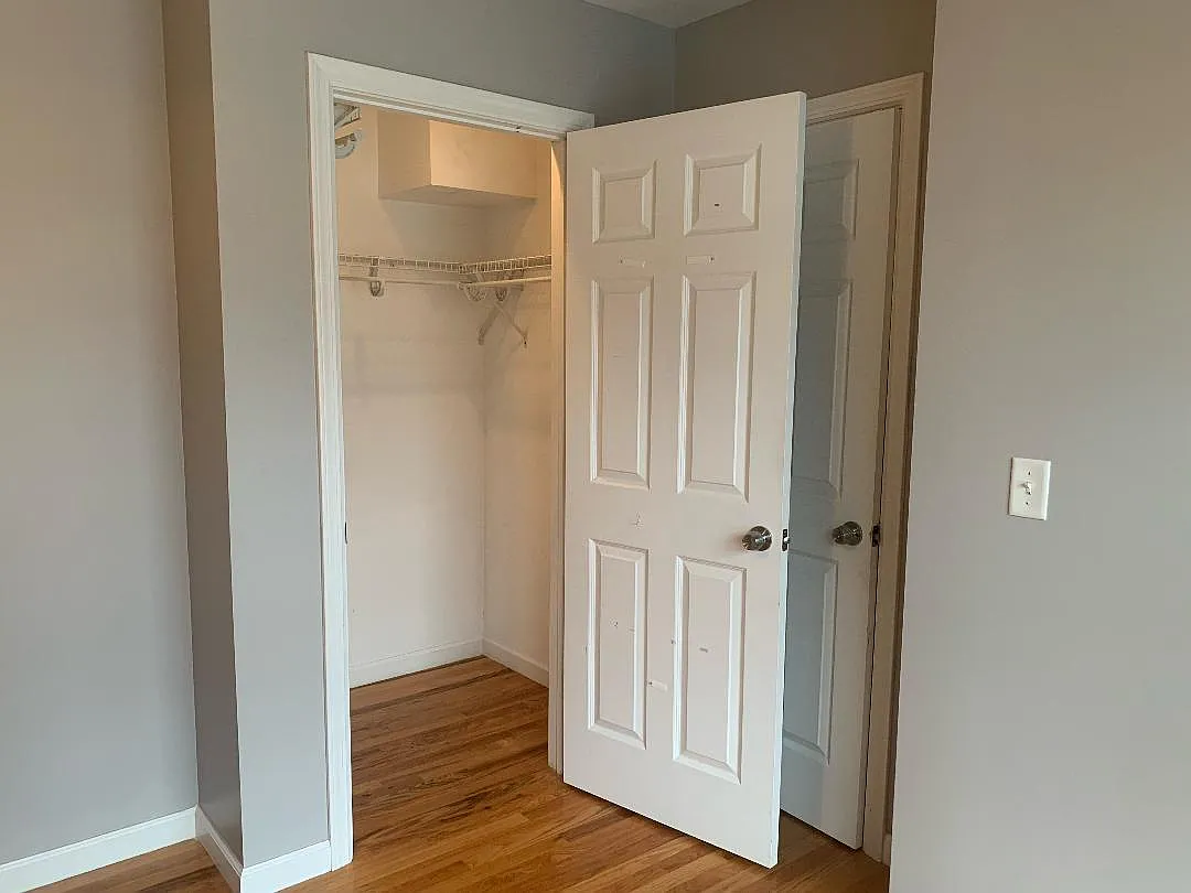 3 bed, 2.5 bath, 1500 sqft, $3,500 — Photo 3