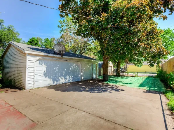 2235 Capitol Ave, Des Moines, IA 50317