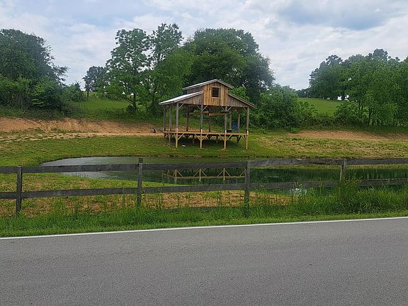 5th image of 1283 McGill Wyan Rd