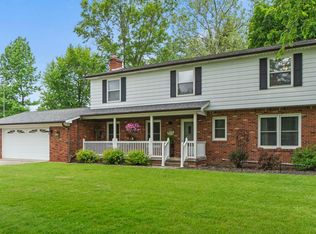 936 Sherwood Dr, Bluffton, IN 46714