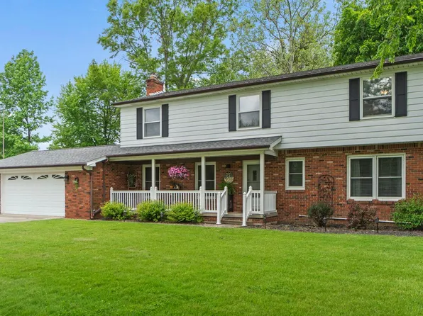 936 Sherwood Dr, Bluffton, IN 46714