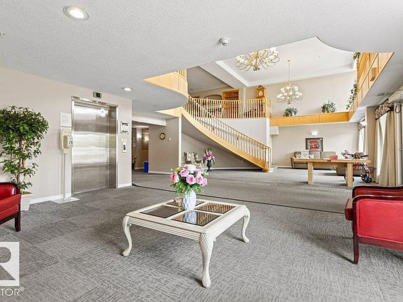 5th image of 2741 55th St NW #125
