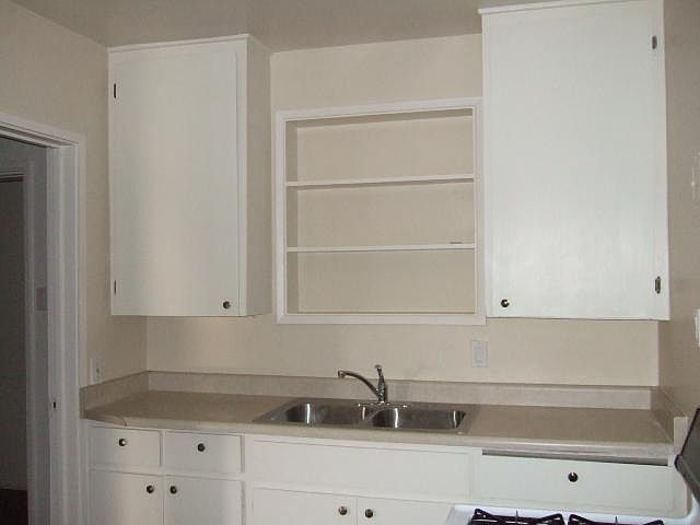 2nd image of 4001 N 14th Ave