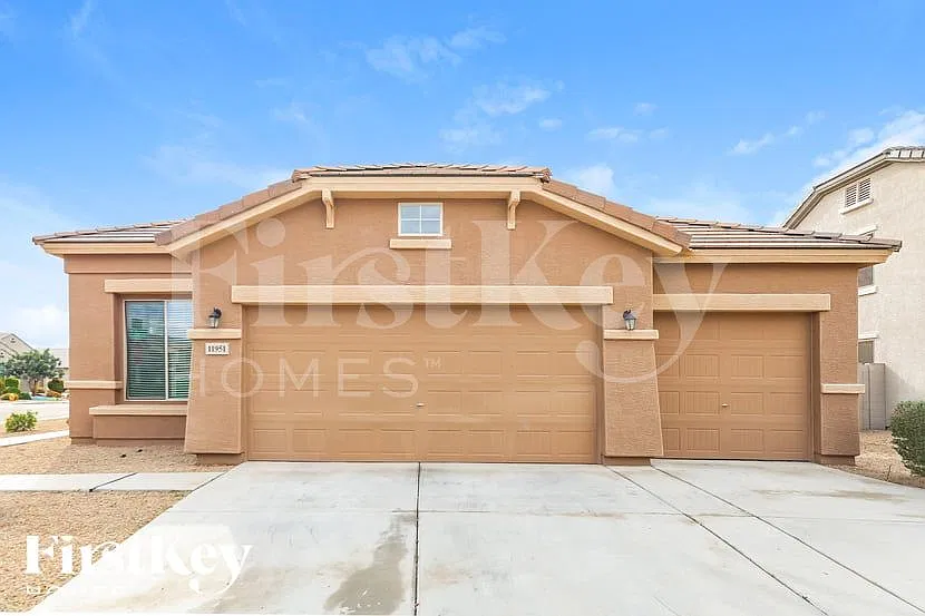 11951 W Rio Vista Ln