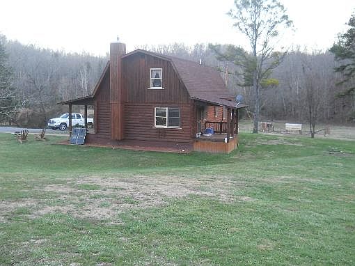 3rd image of 386 Donnie Smith Rd