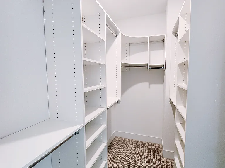 3032 Lamory Pl — Photo 13