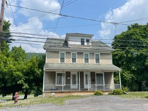 347-349 W Market St, Trevorton, PA 17881