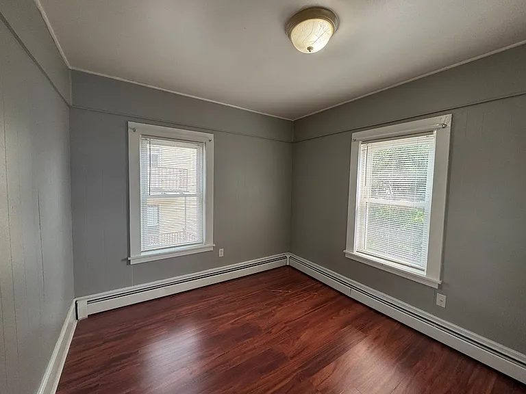 9 View St #2 — Photo 11