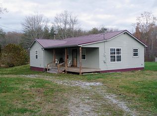 Patton Norris Rd, Crossville, TN 38572