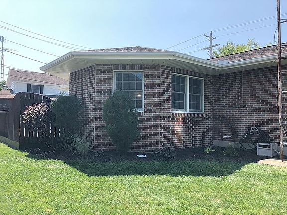 3rd image of 309 S Olive St
