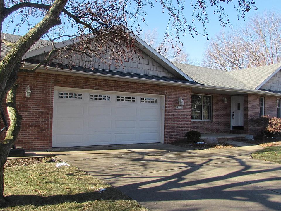 1st image of 2111 Granada Dr