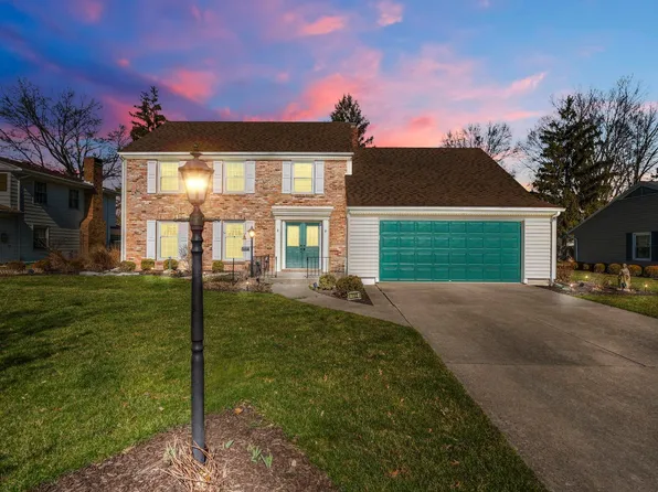 722 Nightfall Rd, Fort Wayne, IN 46819