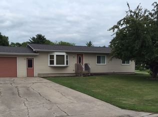 310 Oriole Ave, Thief River Falls, MN 56701
