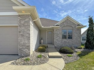 142 River Park Dr, Middlebury, IN 46540