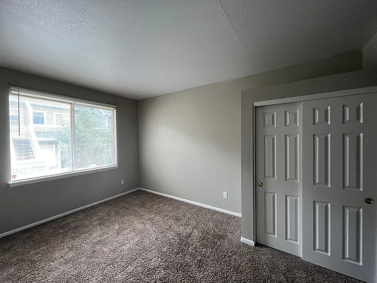 1069 S Walden Way #127 — Photo 10