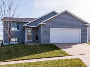 5312 Kingsbury Pl NW, Rochester, MN 55901