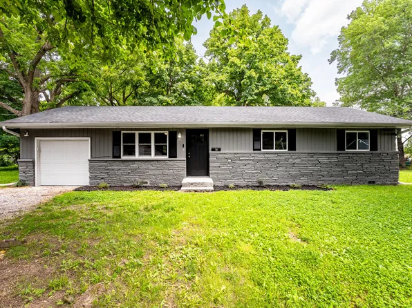 715 E Springfield Street, Aurora, MO 65605