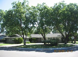 8010 Heather Dr, Stockton, CA 95209
