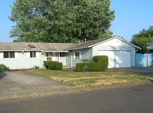 1790 NE Juniper Ave, Gresham, OR 97030