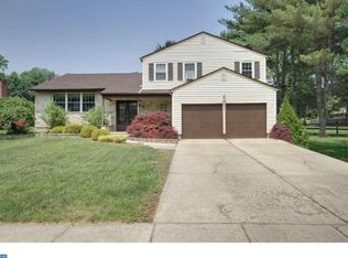 121 Gainsboro Rd, Cherry Hill, NJ 08003