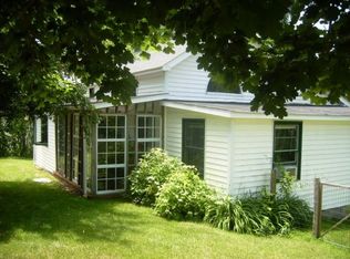 1237 Giles Rd, Blacksburg, VA 24060