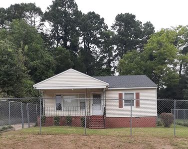 121 Buckingham Ave, Fayetteville, NC, 28301